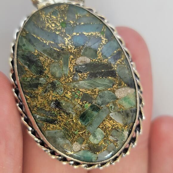 Emerald Mosaic Pendant in Sterling Silver – Handmade Green Stone Necklace - Picture 10 of 10